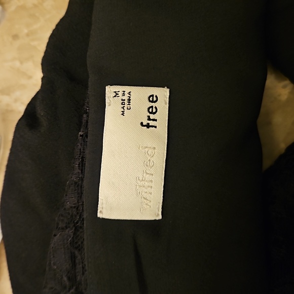 Wilfred free crop tank - Picture 2 of 3